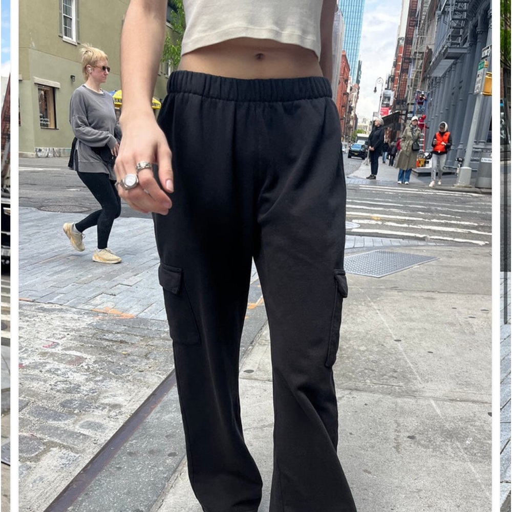 Soft Pocket Sweatpants Brandy Melville - Picture 2 of 3
